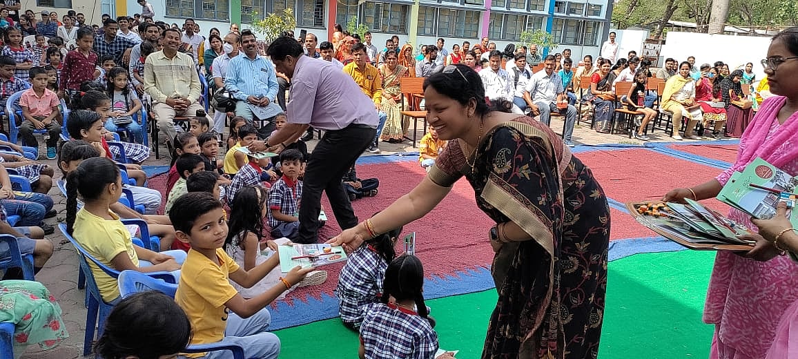 Kendriya Vidyalaya Mhow organises welcome programme for Class 1 students