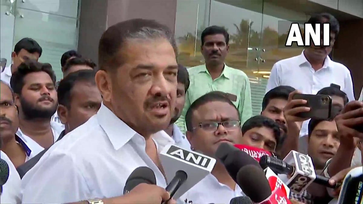 Uddhav Thackeray will not stop nor is he defeated: Congress minister Sunil Kedar as he appeals MLAs to vote as per their conscience in floor test 