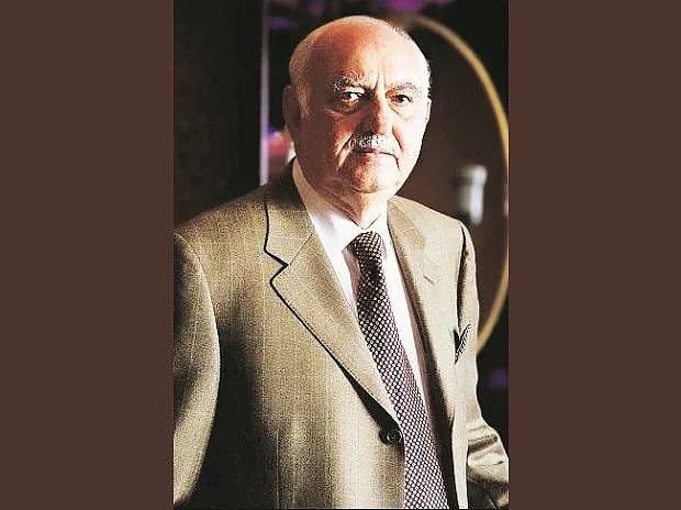 Business tycoon Pallonji Mistry passes away at 93