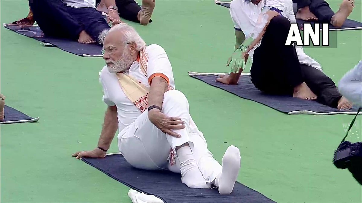 PM Modi leads Yoga Day celebrations from Mysuru, says yoga brings peace to society 
 | 