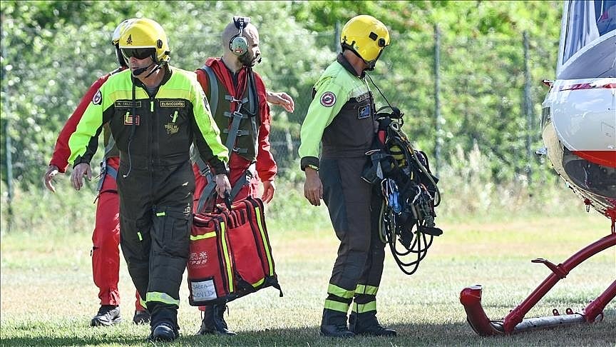 Italy: 7 killed in helicopter crash near Tuscany, 5 bodies recovered from site 