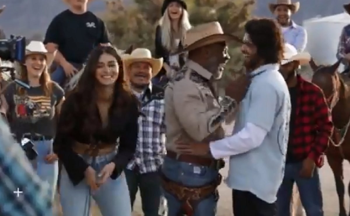 Watch: 'Liger' actors Vijay Deverakonda, Ananya Panday have special messages for Mike Tyson on his birthday