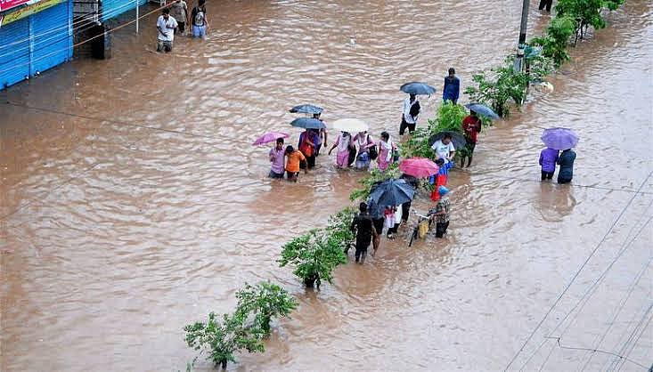 Assam floods: Overall situation witnesses slight improvement; over 33 lakh still affected in 28 districts, death toll rises to 118