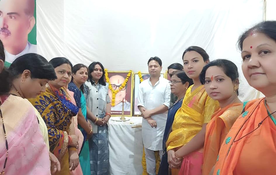 Dhar: BJP Mahila Morcha meets to discuss civic polls, other issues