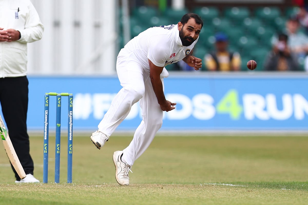 Watch Video: Mohammed Shami dismisses Cheteshwar Pujara for a duck, then hugs veteran batsman