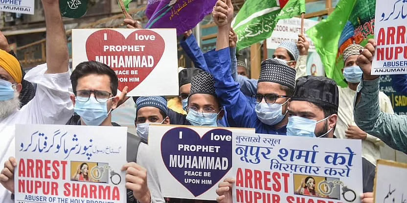 Kuwait to deport expats who protested over remarks against Prophet in Fahaheel 