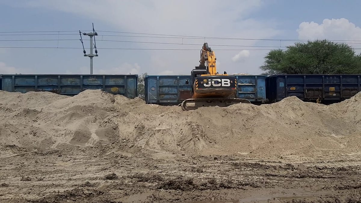 Beed: Railways start transport of Singaji fly ash, earn Rs 24.98 lakh revenue