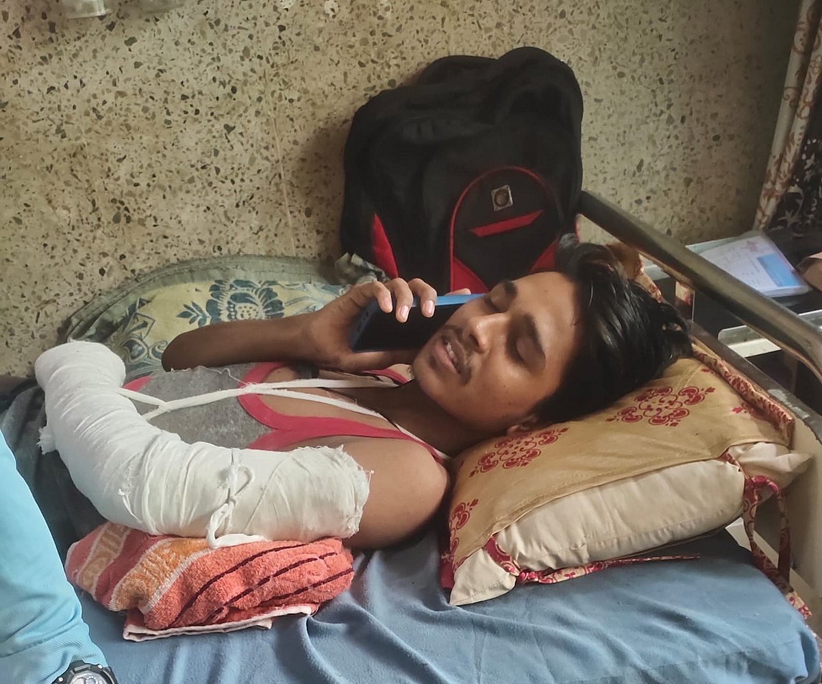 'Avoid travelling on footboard': 18-year-old, who fell off Mumbai local train, makes an appeal to commuters; watch video