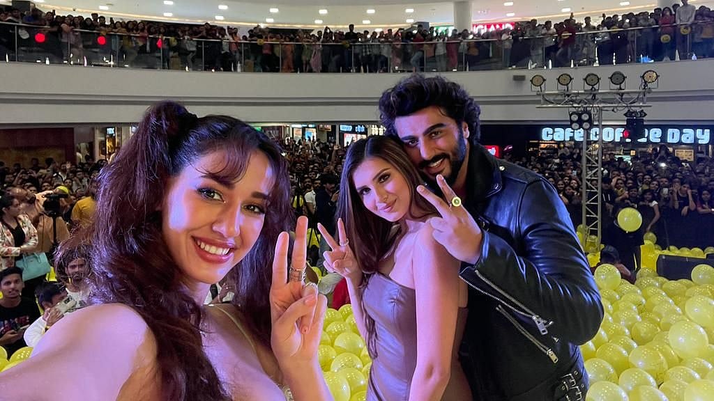 Ek Villain Returns: Arjun Kapoor, Disha Patani, Tara Sutaria attempt Limca Book Record by pulling off 'the biggest heartbreak'