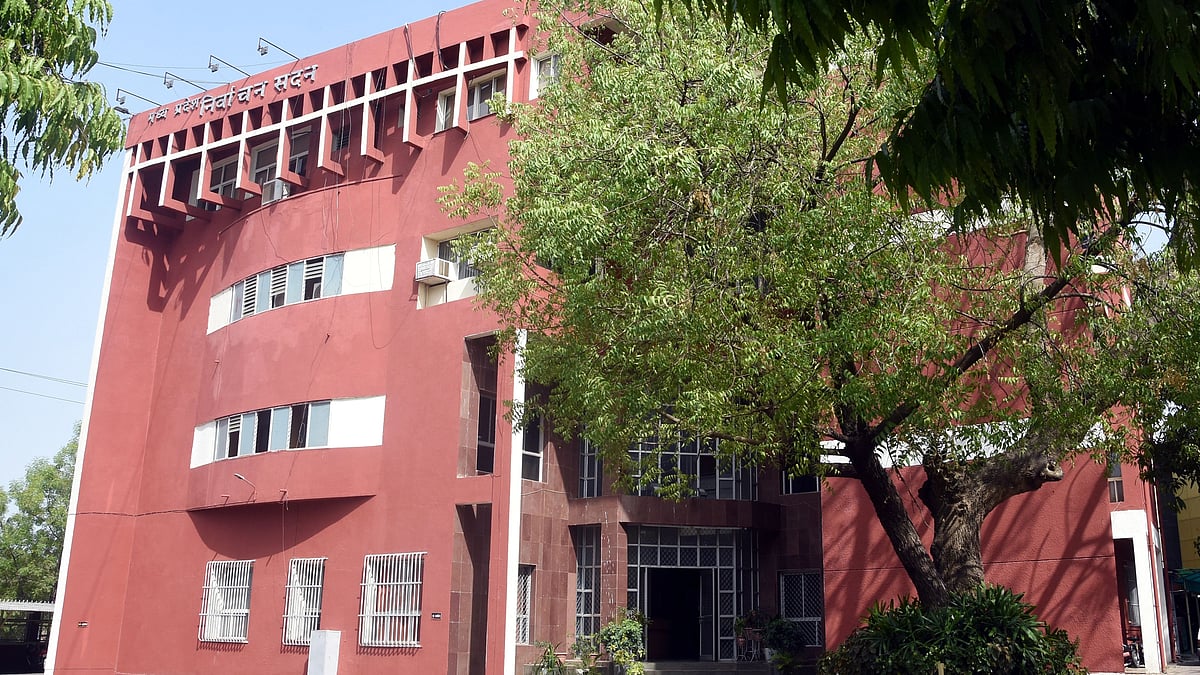 Bhopal: Power failure at State Election Commission headquarters