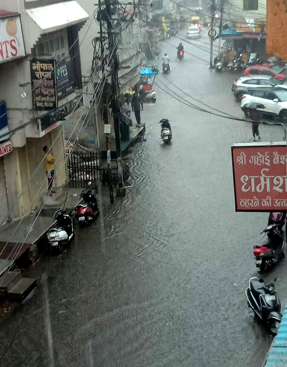 A spell of heavy rain lashed Bhopal on Sunday leading to water logging in Jumerati and other areas