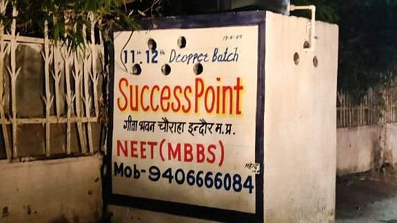 Indore: Coaching centre fined for writing ad on public toilet