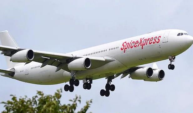 Thrice in a day: Another SpiceJet aircraft suffers technical malfunction