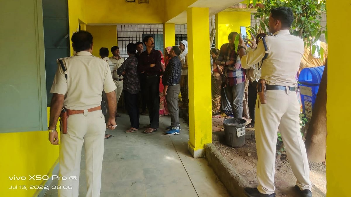 police monitoring election in Jabalpur district