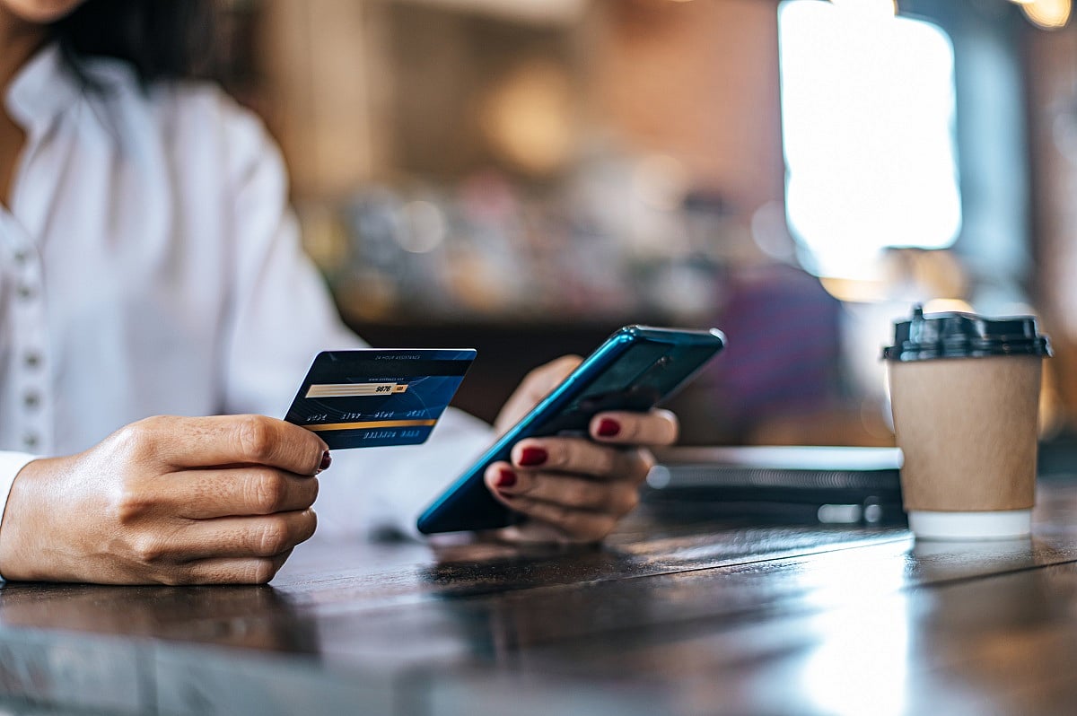 Tips to save and earn more on your credit card