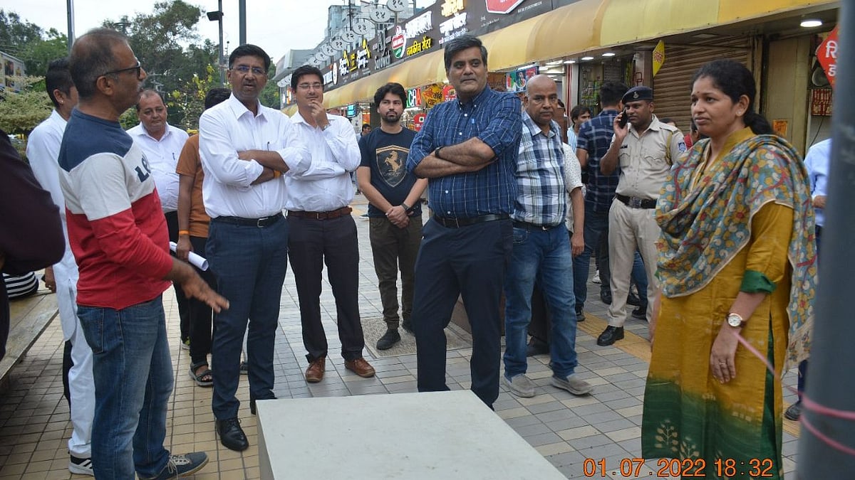 Indore: Ministry of Housing & Urban Affairs joint secretary praises development work done by IMC