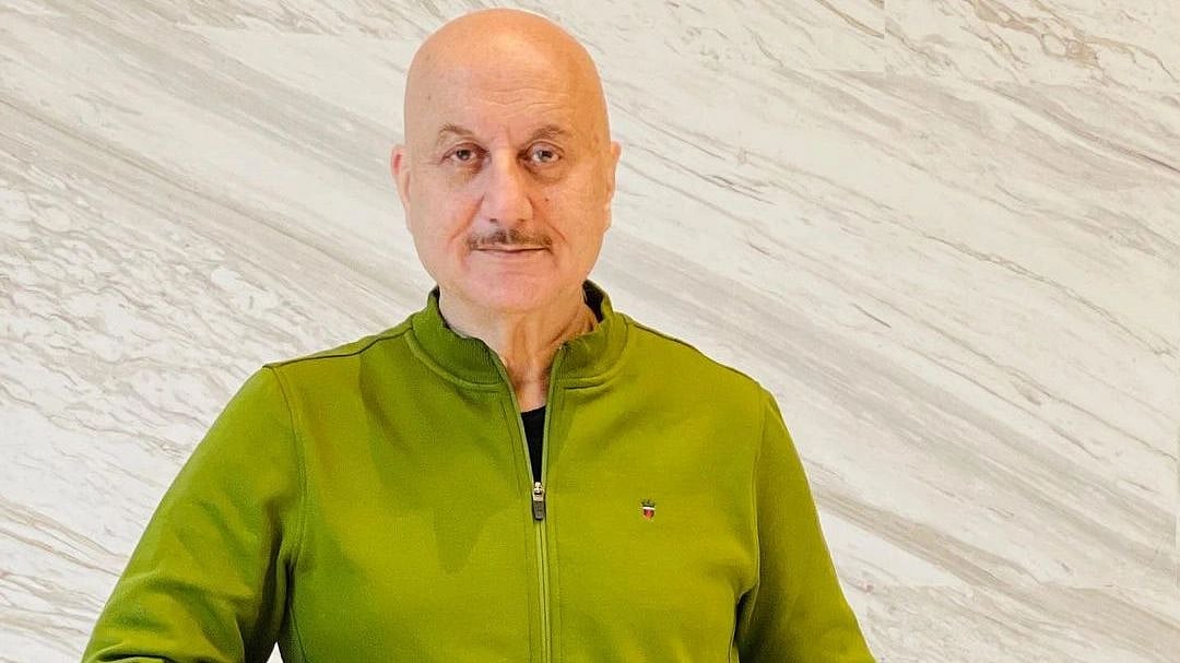 Anupam Kher injured while shooting for intense courtroom scene of 'Kaagaz 2'
