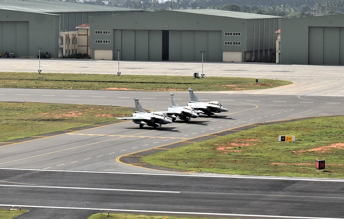 French Air Force contingent makes stopover at IAF's Sulur base in Tamil Nadu