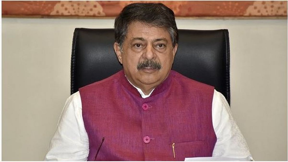 Gujarat polls: Major reshuffle in cabinet, Rajendra Trivedi stripped off Revenue department 