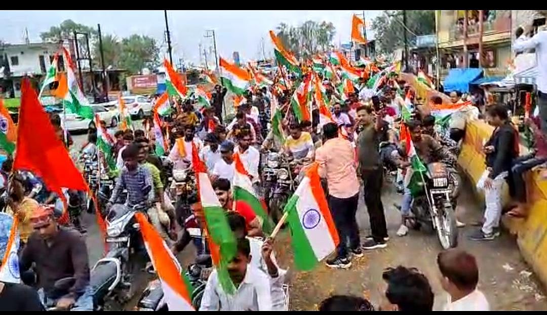 Mhow: Tricolour vehicle rally taken out in Pithampur