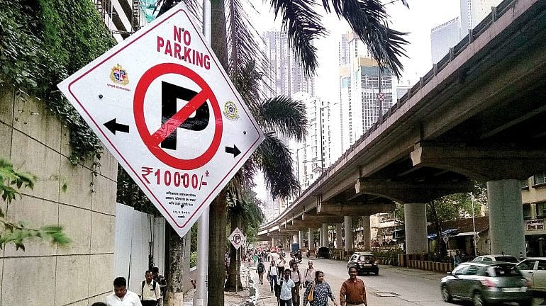 Mumbai: Demand for valet parking in Dadar evokes no response