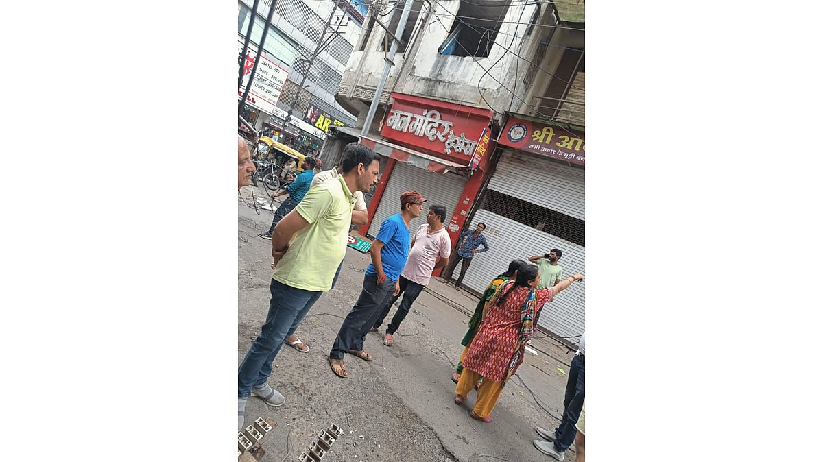 Indore: Residents’ stir forces discom to back off on pole shifting