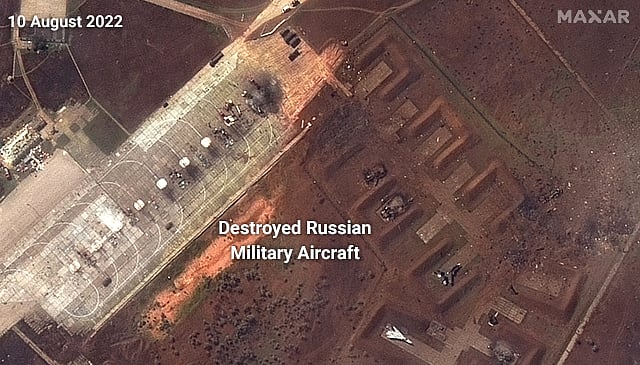 Russian jets at Saki airbase after the attack