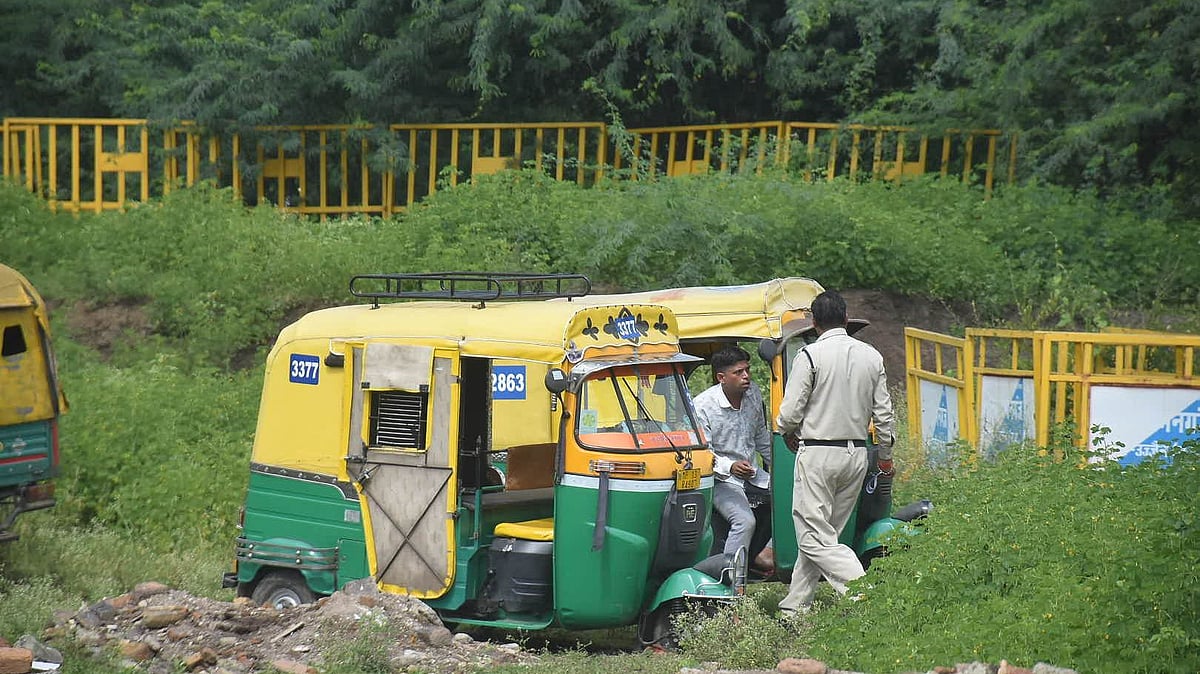 Ujjain: Auto drivers protest RTO’s checking campaign