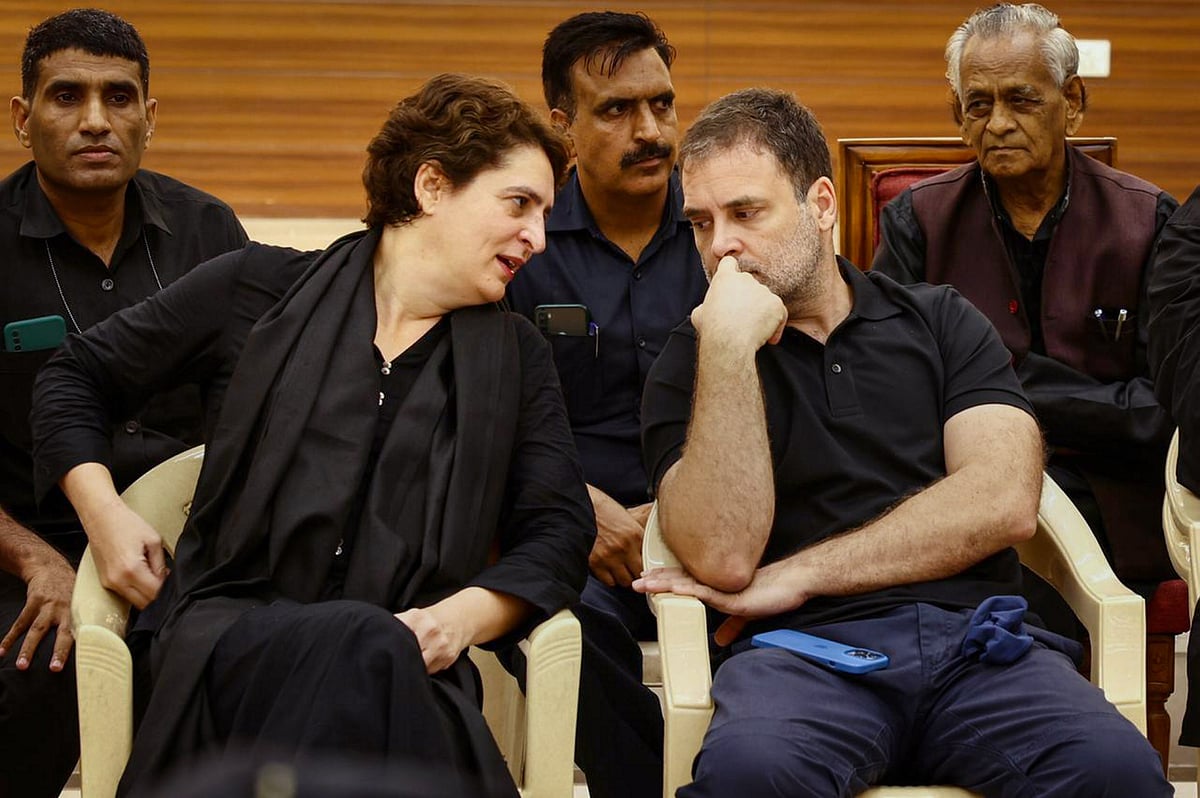 Congress' 'black' protest: Amit Shah, Yogi Adityanath link it to Ram Mandir; GOP says 'attempt to...