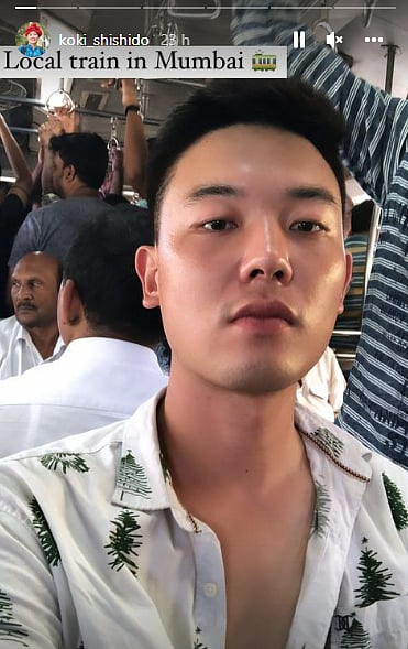 Japanese vlogger @koki_shishido travels in Mumbai local