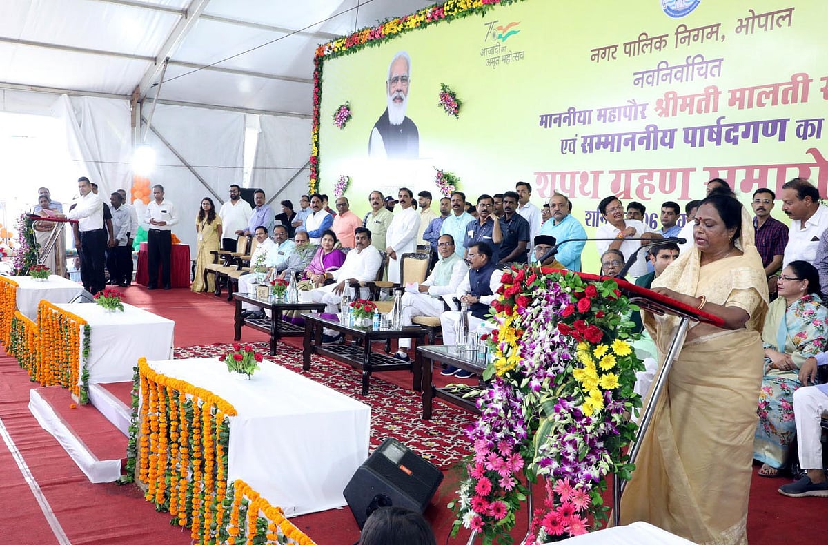 Mayor-elect Malti Rai taking oath of office and secrecy in a ceremony held at ISBT on Friday.  | FP