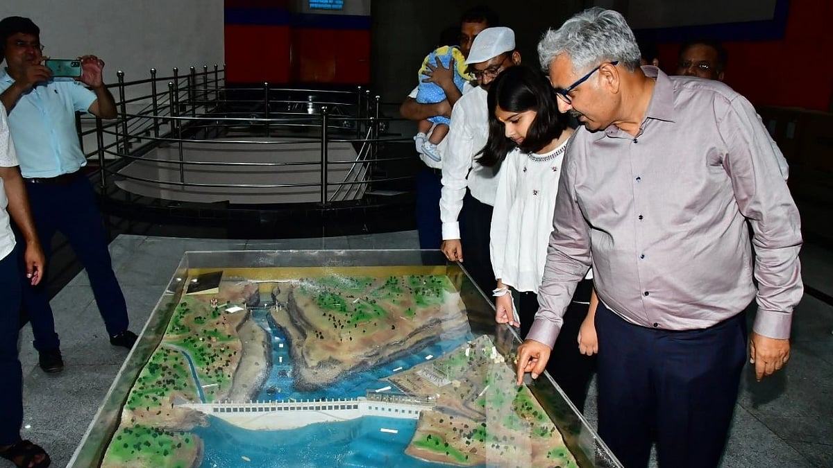 Mundi: Narmada Hydroelectric Development Corporation chairman visits Omkareshwar power station