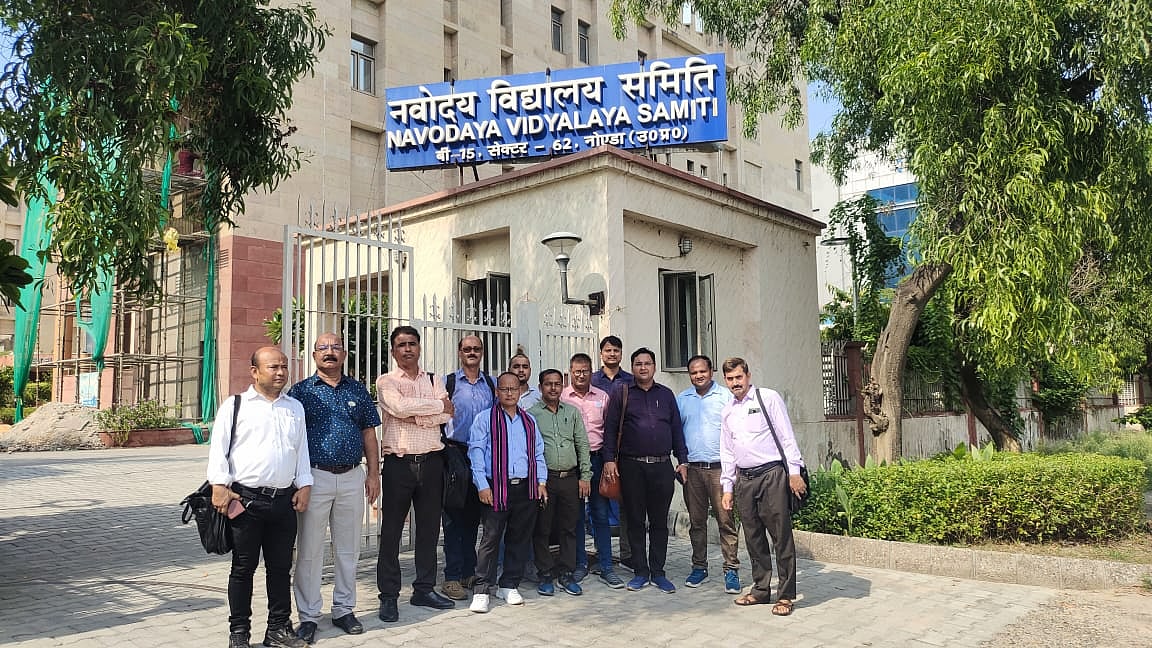 Sanawad: Lok Sabha Petitions Committee recommends pension to Navodaya workers