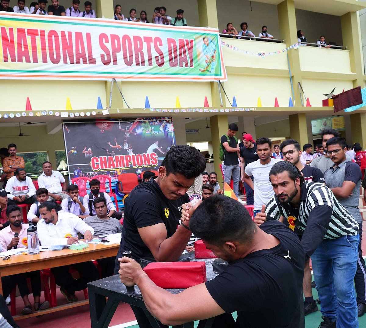 Bhopal: Blackhawks, The Rope Dopes emerge winners in Tug of War contest