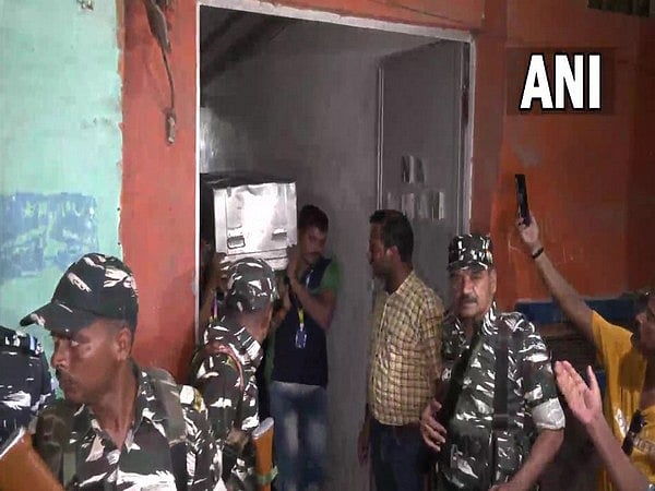 WATCH: Rs 17.32 cr cash seized by ED after raids on Kolkata-based gaming app operator 