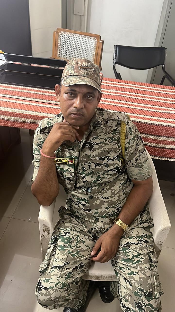SAF constable caught
accepting Rs 1.5L bribe