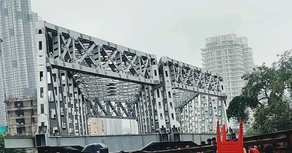 The Assembling and erection of the girder was completed in a record period of less than 3 months