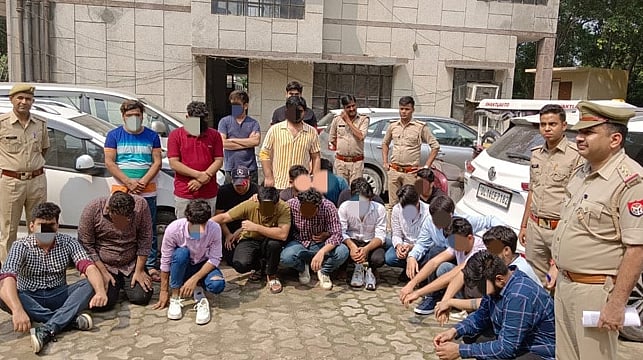 Delhi: 21 arrested for celebrating birthday on flyover
