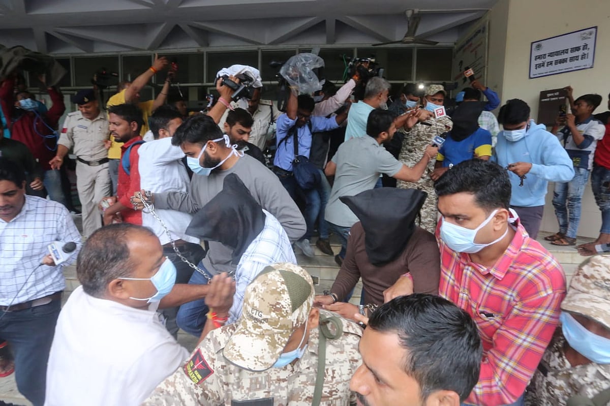 Bhopal NIA Raid: Seven days remand to four PFI members