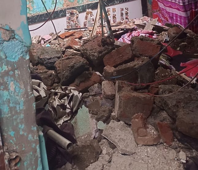 Thane: 63-year-old man killed after building portion collapses in Ulhasnagar