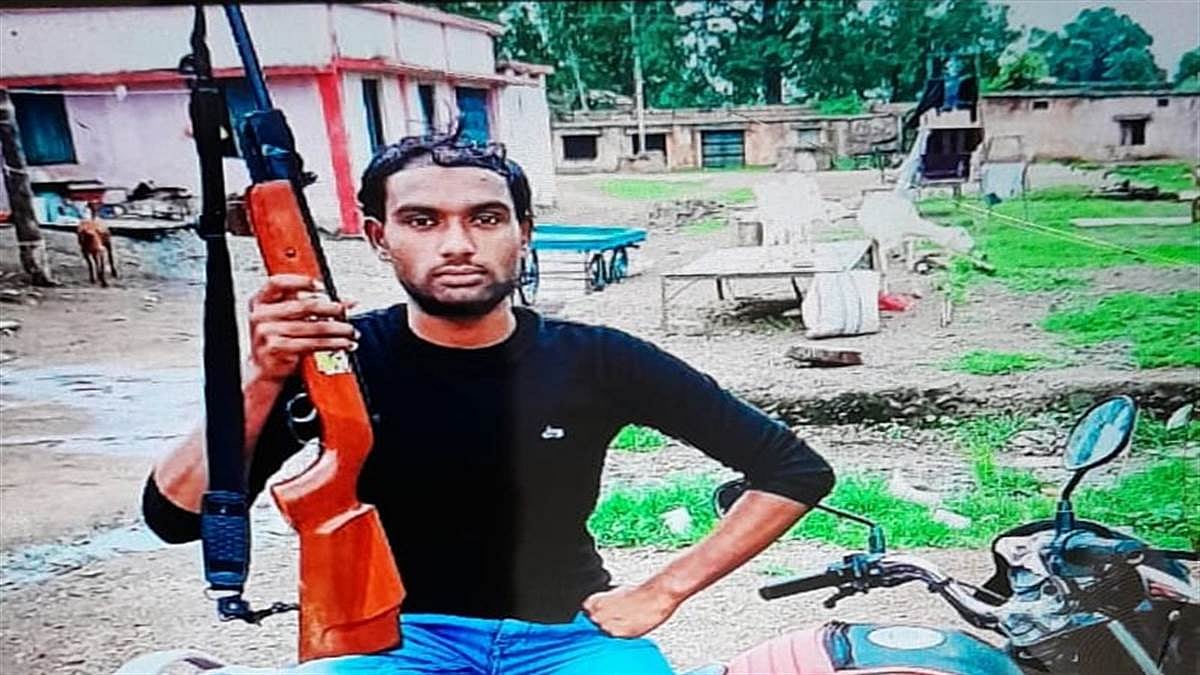 Madhya Pradesh: Man threatens to throw acid on girl if she doesn't marry him and convert her religion
 