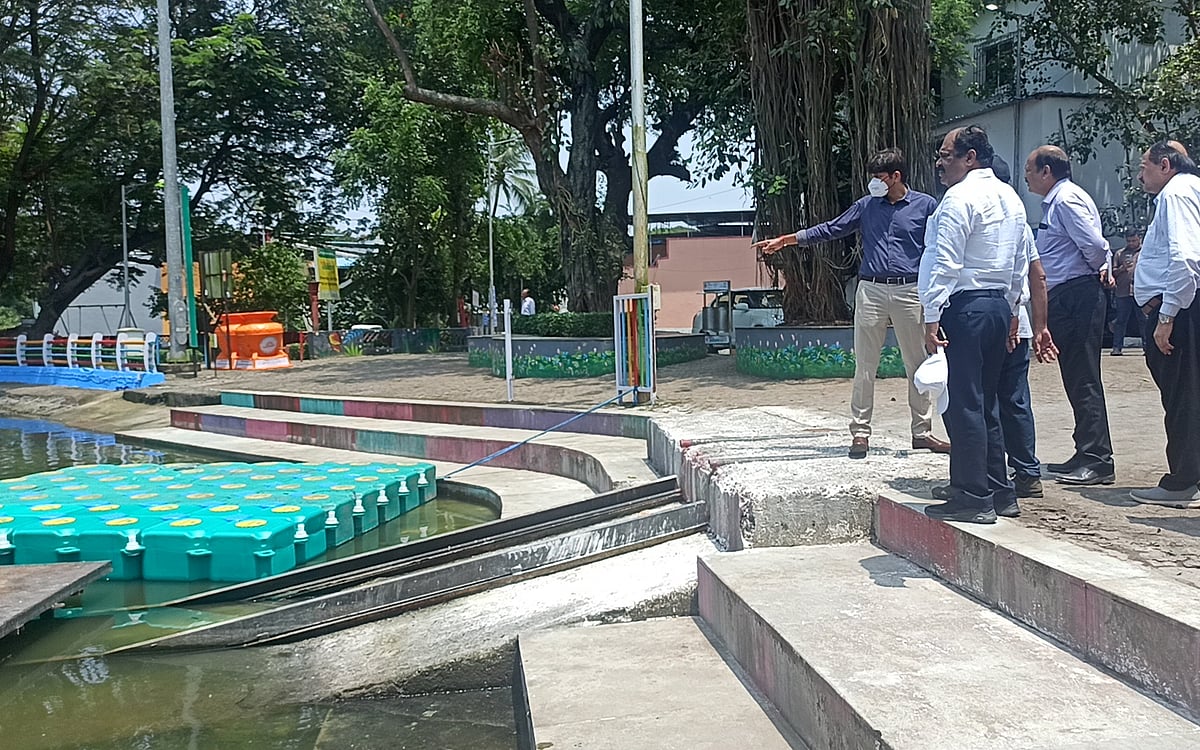 NMMC Chief Abhijit Bangar inspecting arrangements for Ganesh visarjan | 