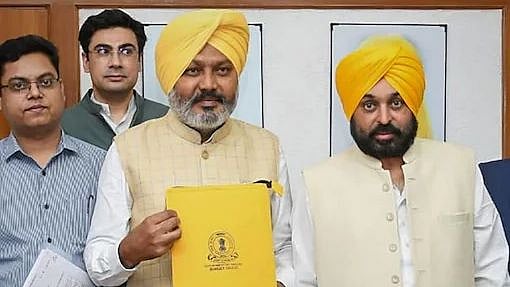 AAP, BJP come face to face over `Operation Lotus’ in Punjab