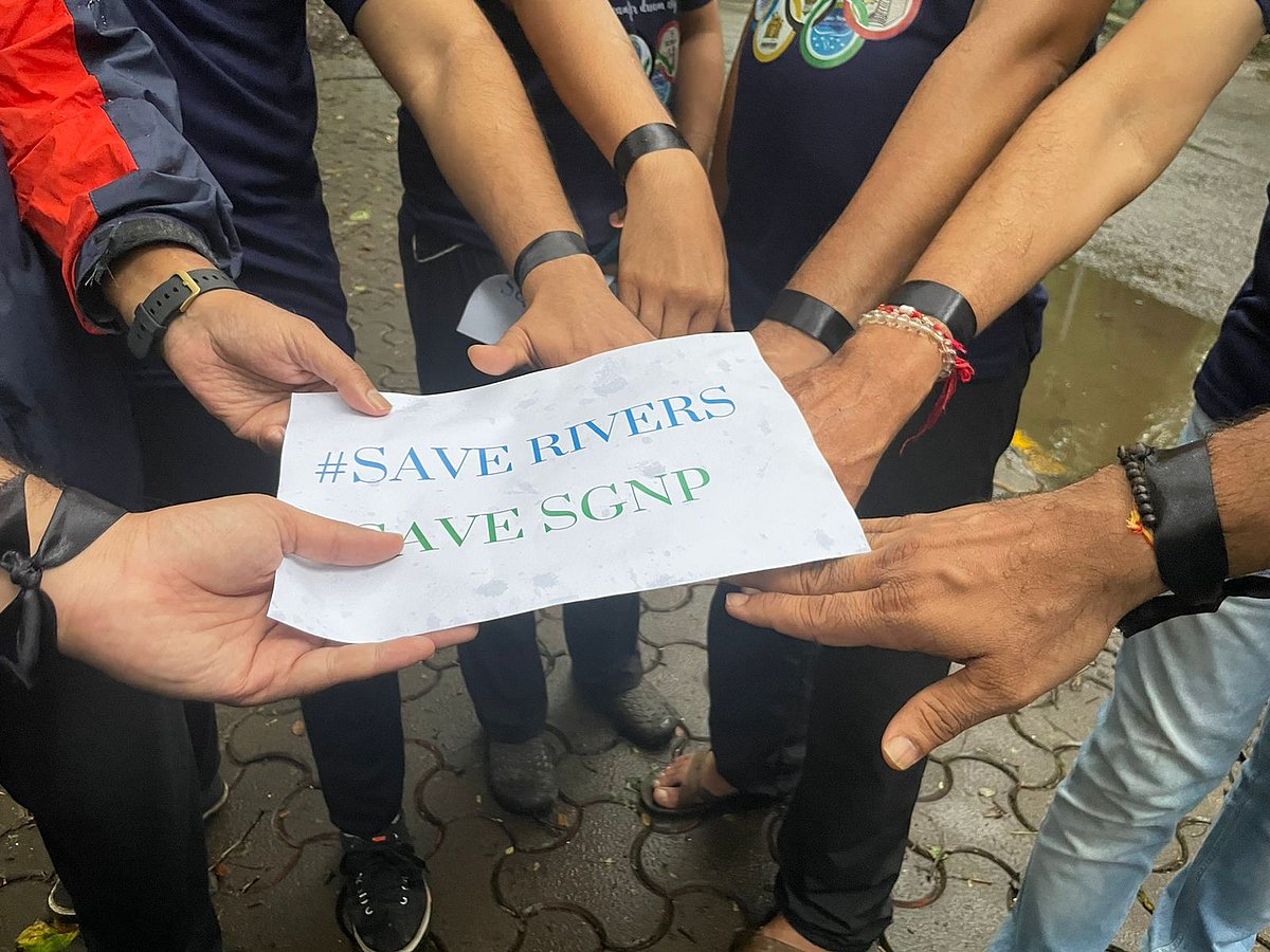 Mumbai: Citizens hold silent protest at Sanjay Gandhi National Park against Ganesh idol immersions in Dahisar river