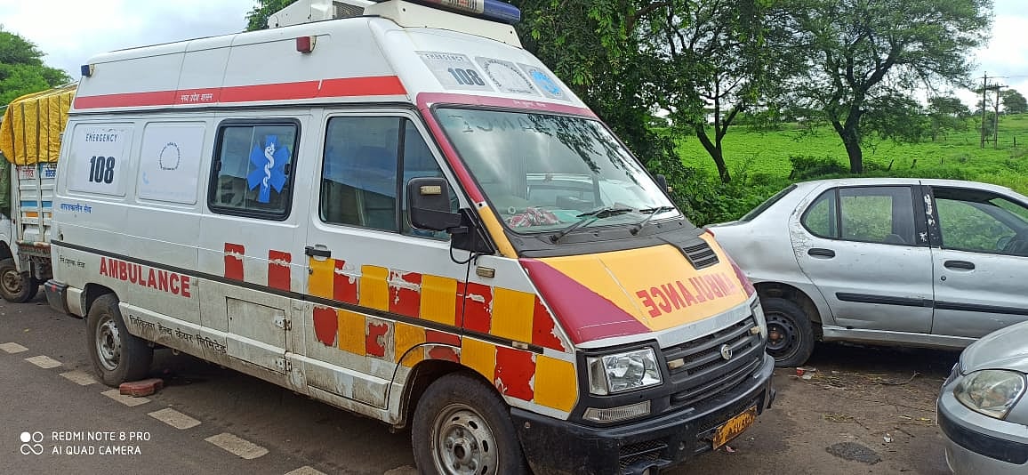 Sardarpur: 108 Ambulance Service fails to serve purpose