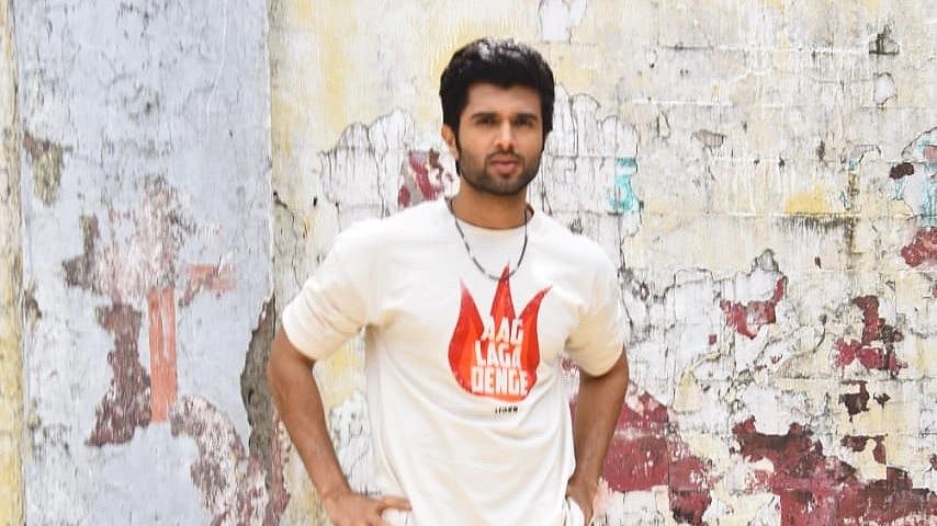 Vijay Deverakonda to return Rs 6 crore to 'Liger' producers after film flops: Reports