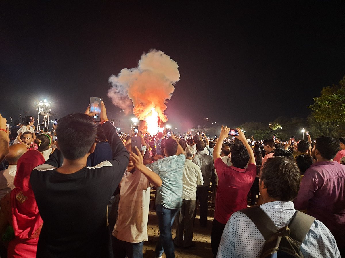 Mumbai: From burning of Ravan's effigy to celebrating Dhamma Pravartan, here's how city ended nine-day Navratri festival