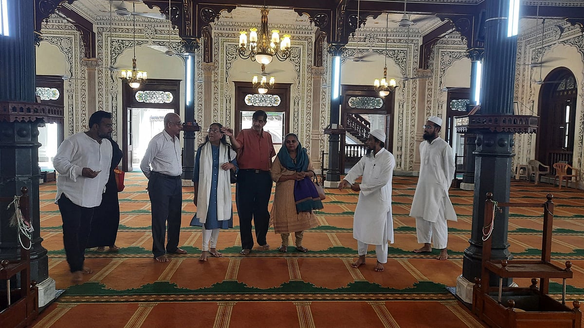 A visit to dispel myths and promote brotherhood