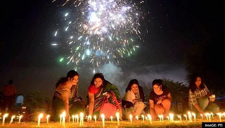 Devotees prepare for auspicious Lakshmi Puja
