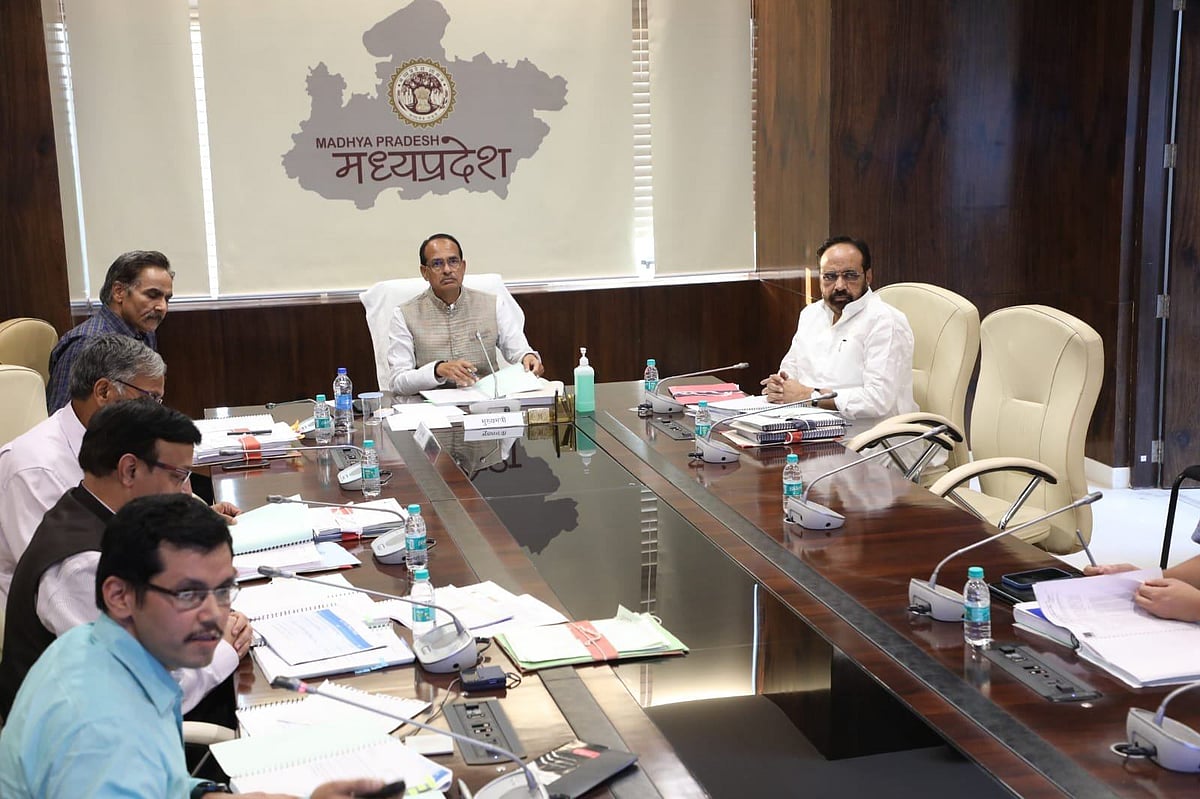 Bhopal: Take stern action against culprits, chief minister Shivraj Singh tells officials